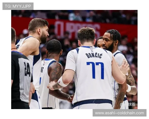 独行侠强势对决快船巅峰对抗演绎新赛季最燃篮球盛宴