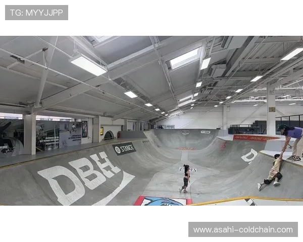 滑板青春:成都滑板队的成长与突破之路全景记录 滑板青春:成都滑板队的成长与突破之路全景记录