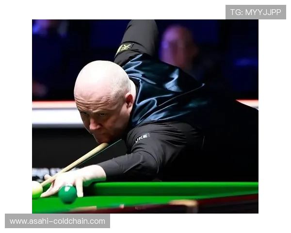 大卫吉尔伯特与希金斯的精彩对决揭示斯诺克赛场的激烈竞争与技巧较量