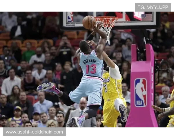 季后赛激战湖人对决热火精彩直播全程回顾与分析