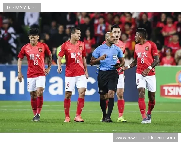 恒大与墨尔本激战正酣比分揭晓引发球迷热议